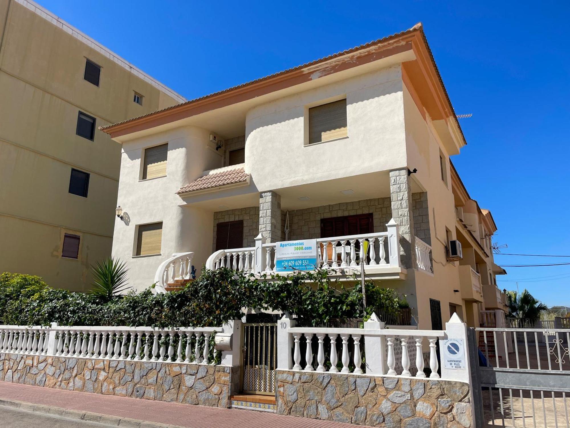 Villas Piles Gandia 3000 Bagian luar foto